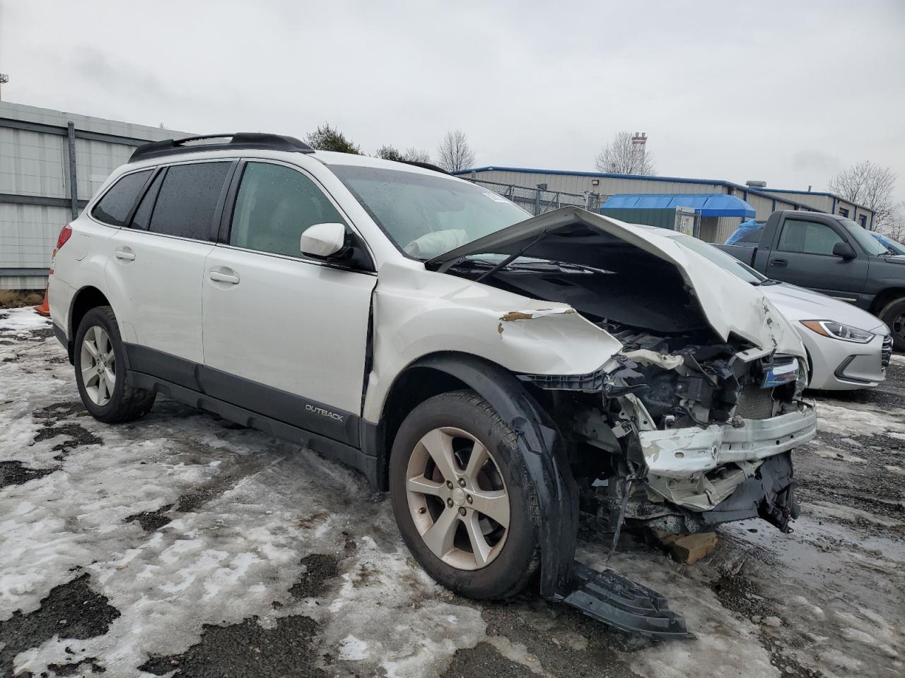 SUBARU OUTBACK