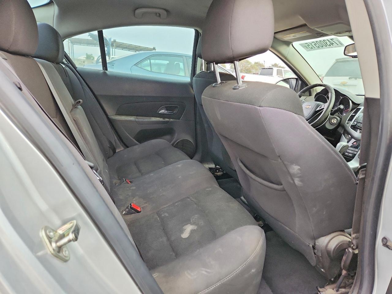 CHEVROLET CRUZE
