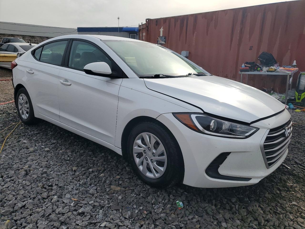 2018 HYUNDAI ELANTRA — фото 4