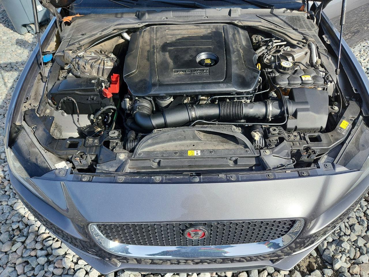 2017 JAGUAR XE — фото 11