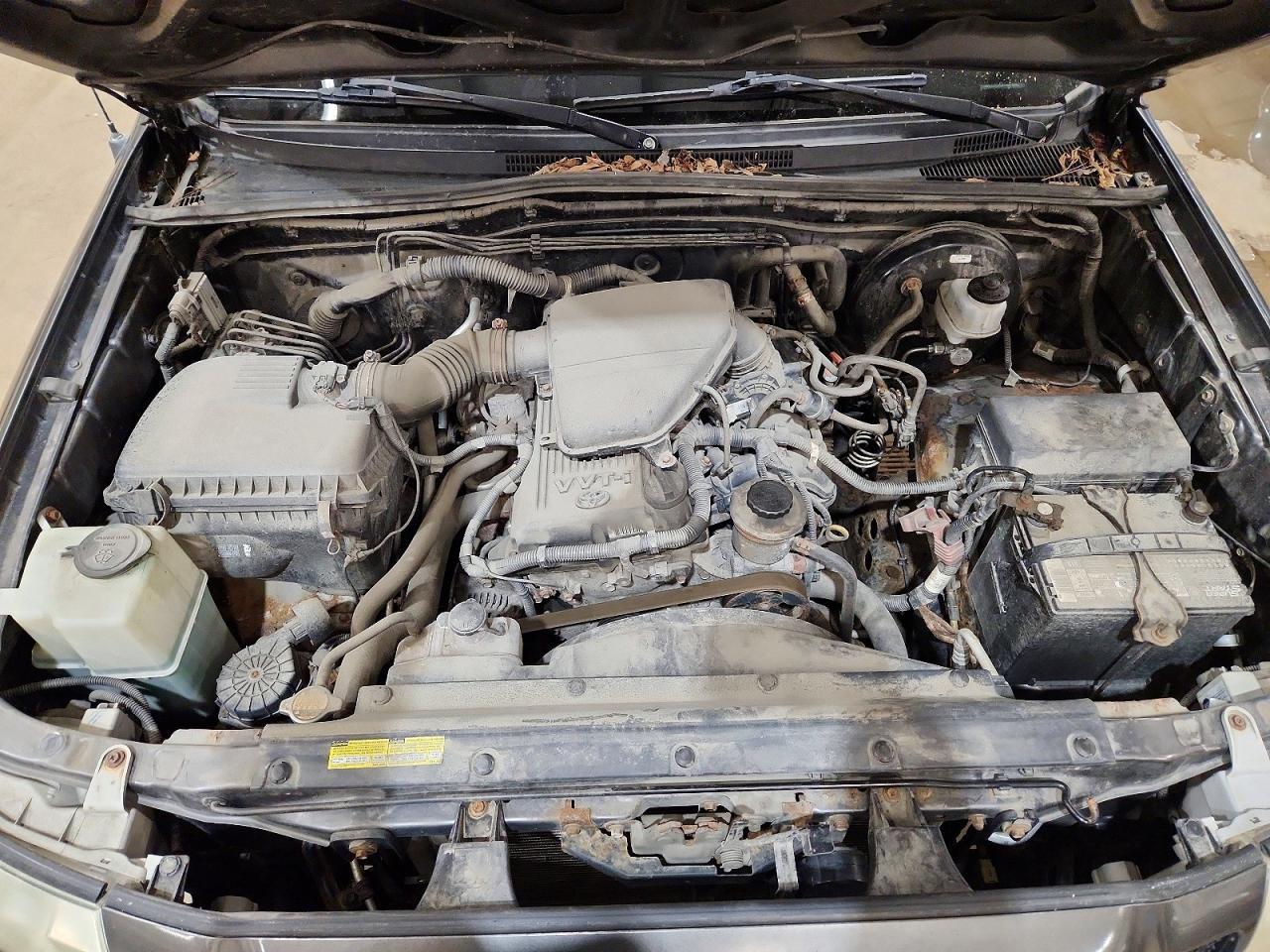 TOYOTA TACOMA