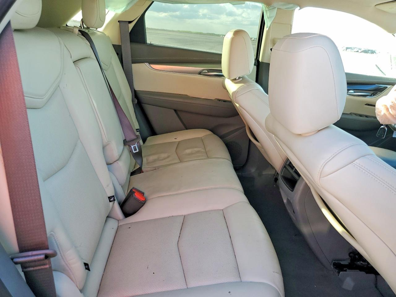 2018 CADILLAC XT5 — фото 10