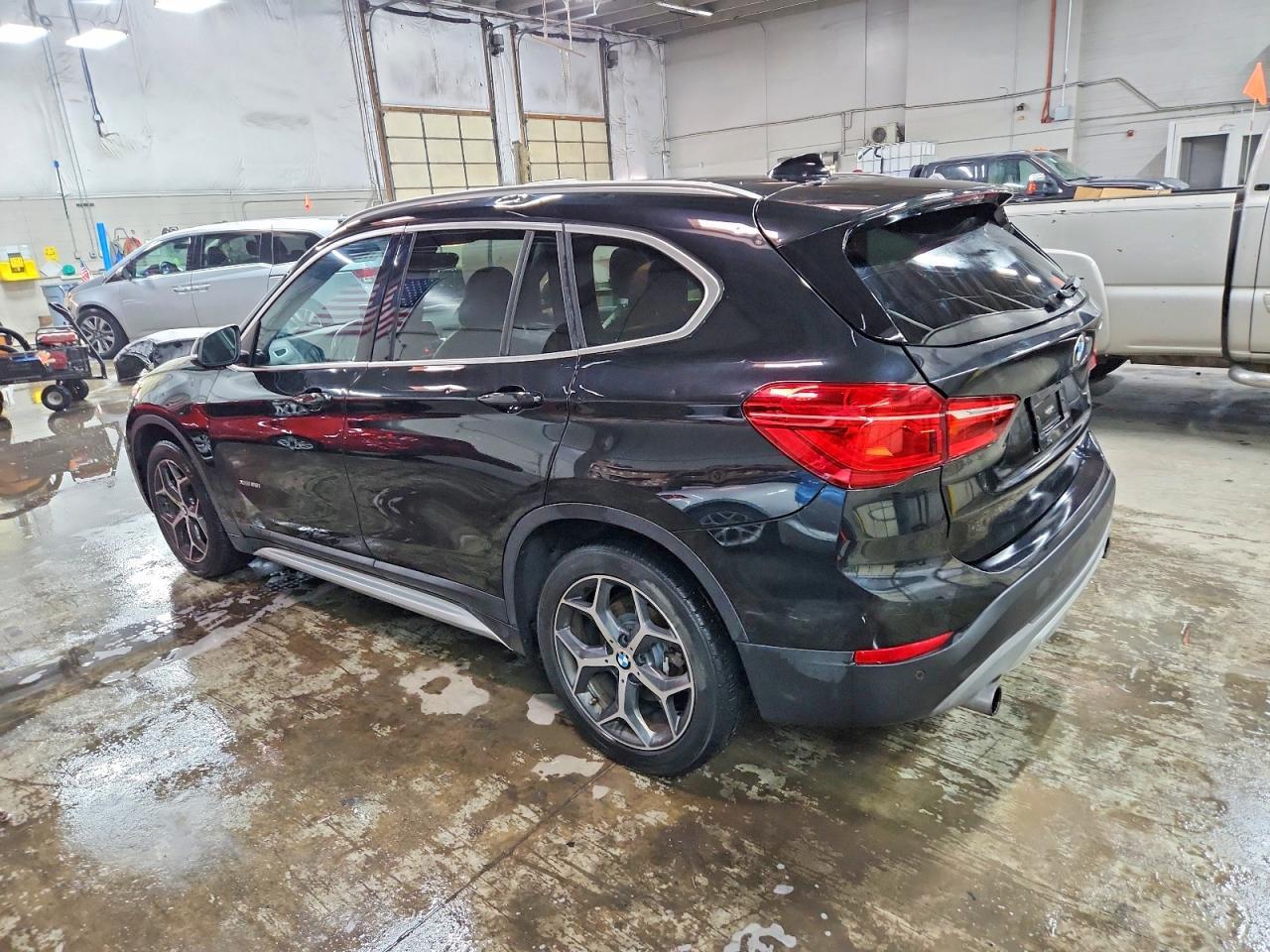 2018 BMW X1 — фото 2
