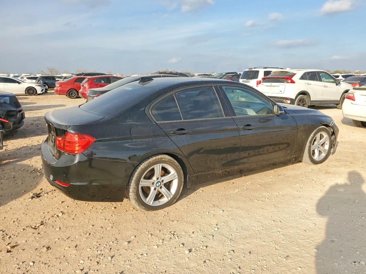 2014 BMW 3 SERIES — фото 3