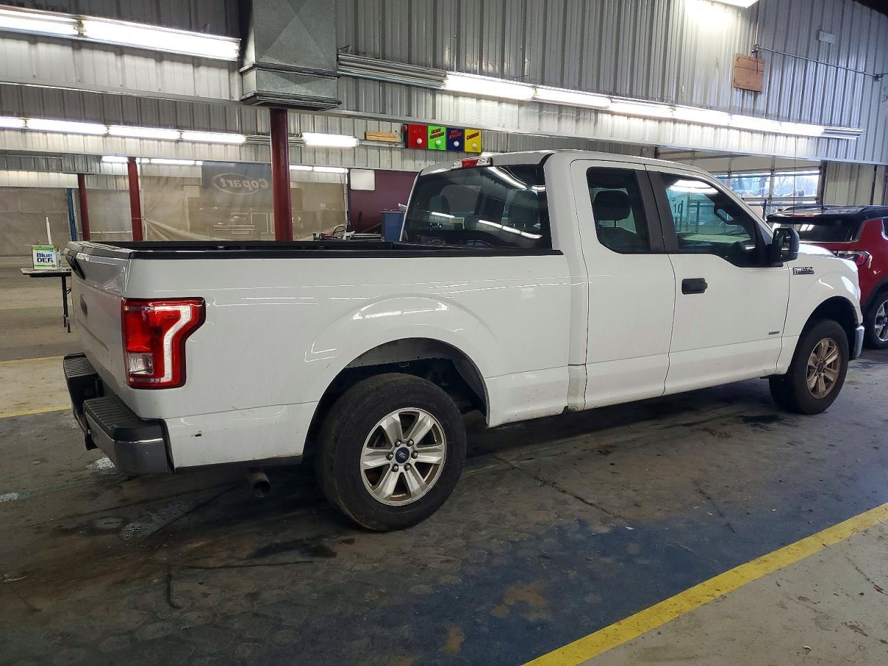 2015 FORD F-150 — фото 3