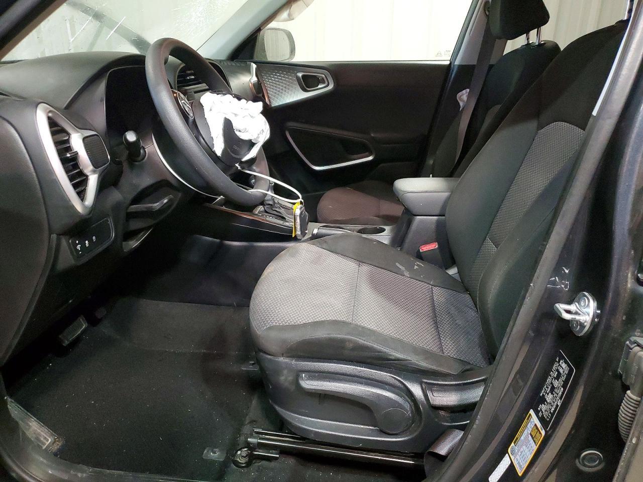2025 KIA SOUL — фото 7