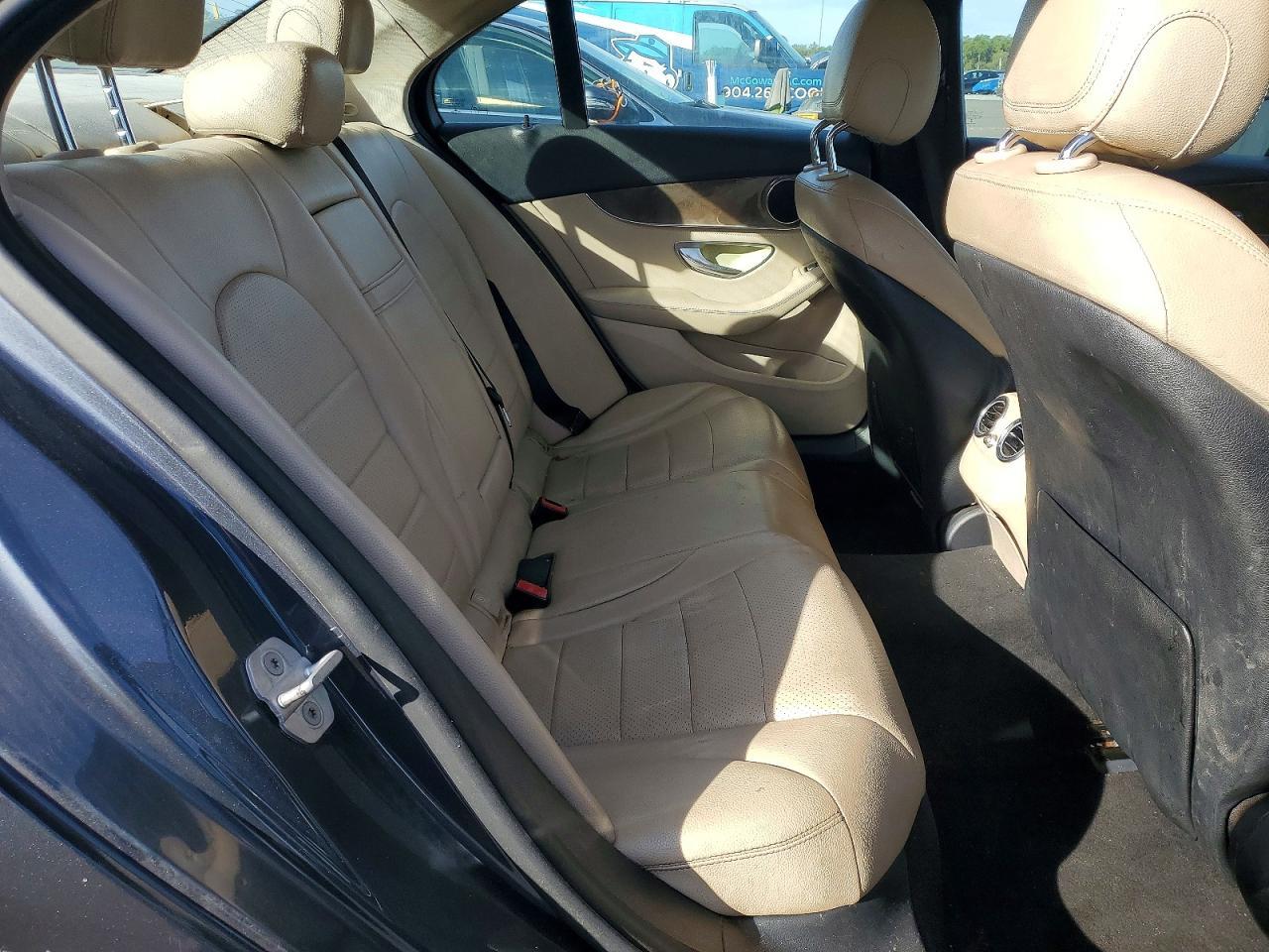 2015 MERCEDES-BENZ C-CLASS — фото 10