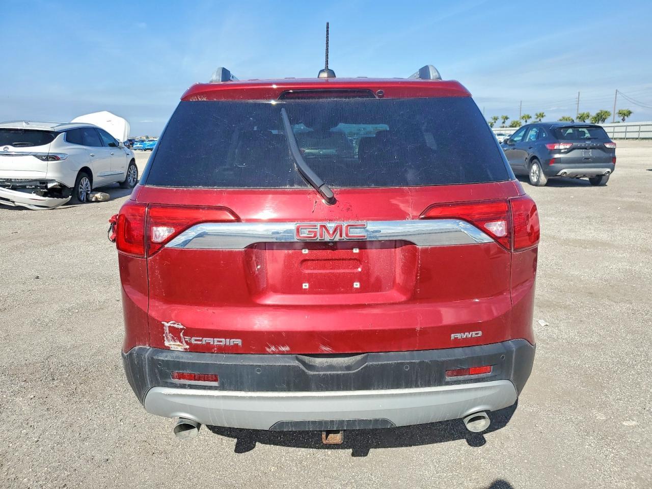 2019 GMC ACADIA — фото 6