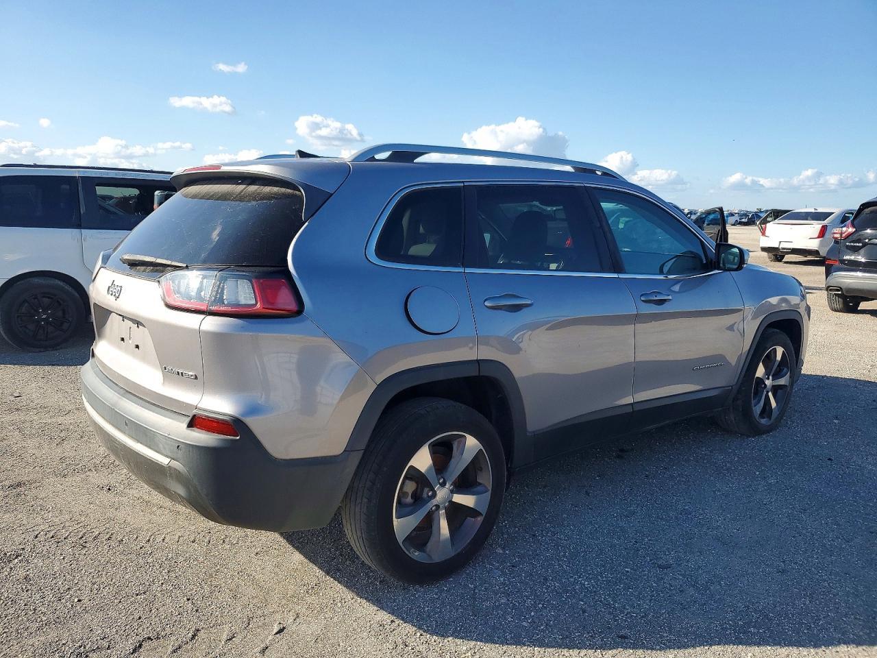 2019 JEEP GRAND CHEROKEE — фото 3