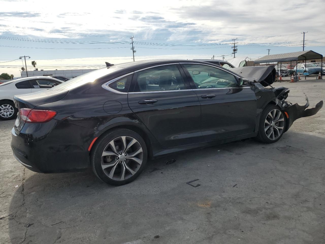 2015 CHRYSLER 200 — фото 3