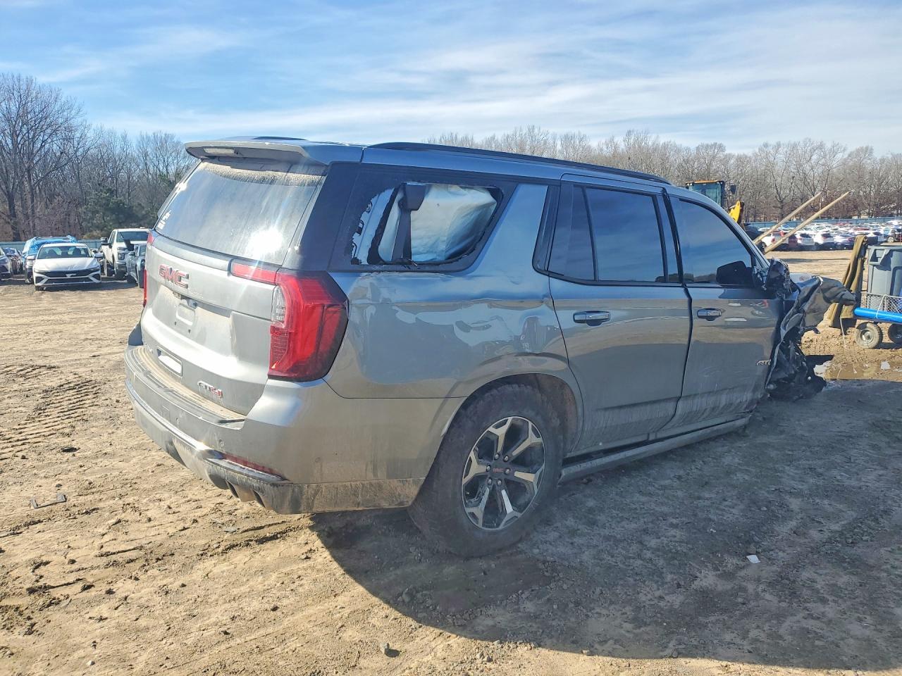 GMC YUKON