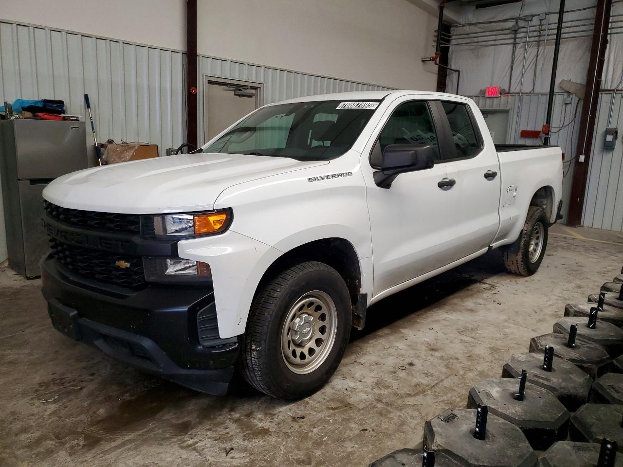 CHEVROLET SILVERADO