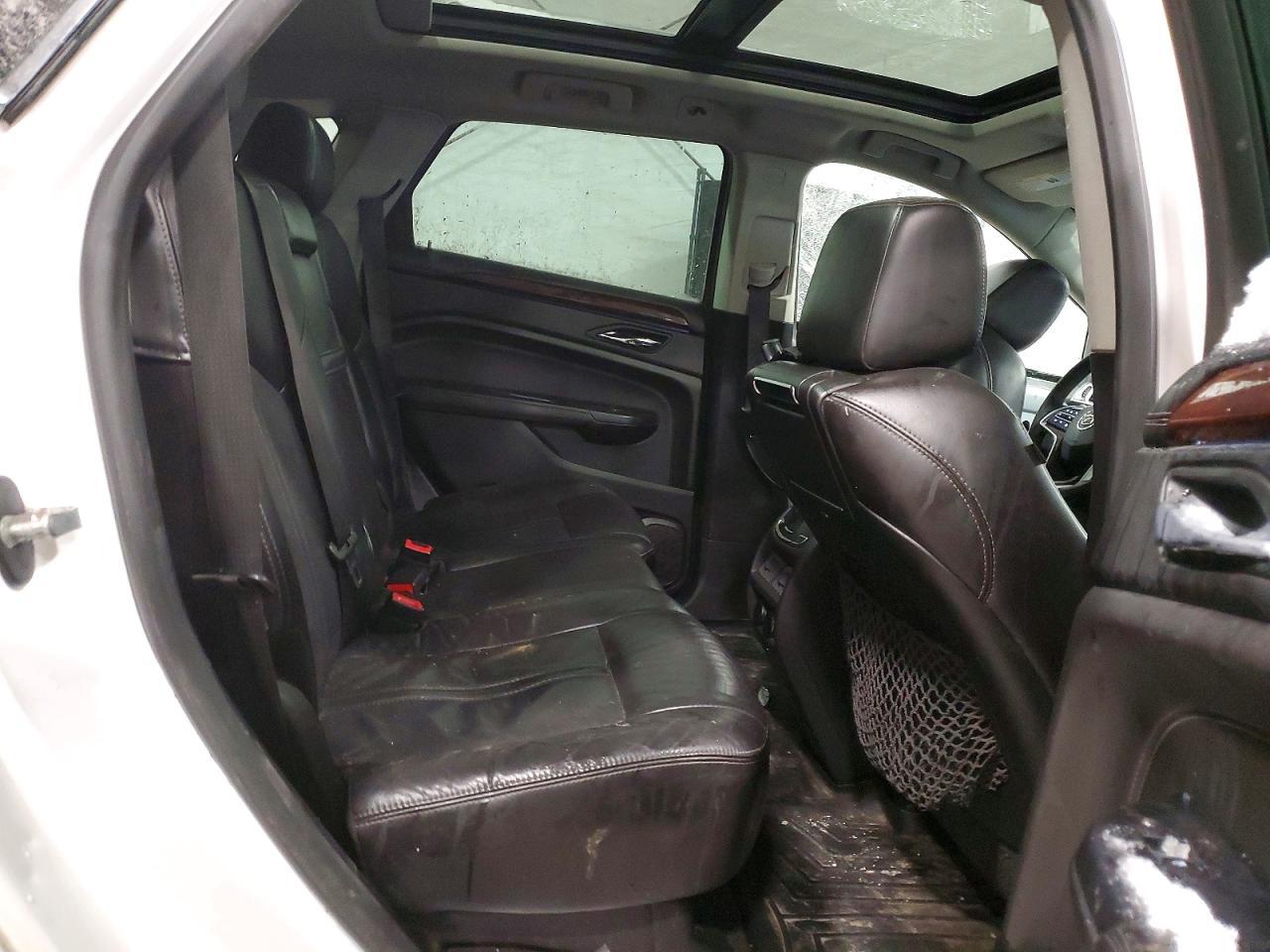 CADILLAC SRX