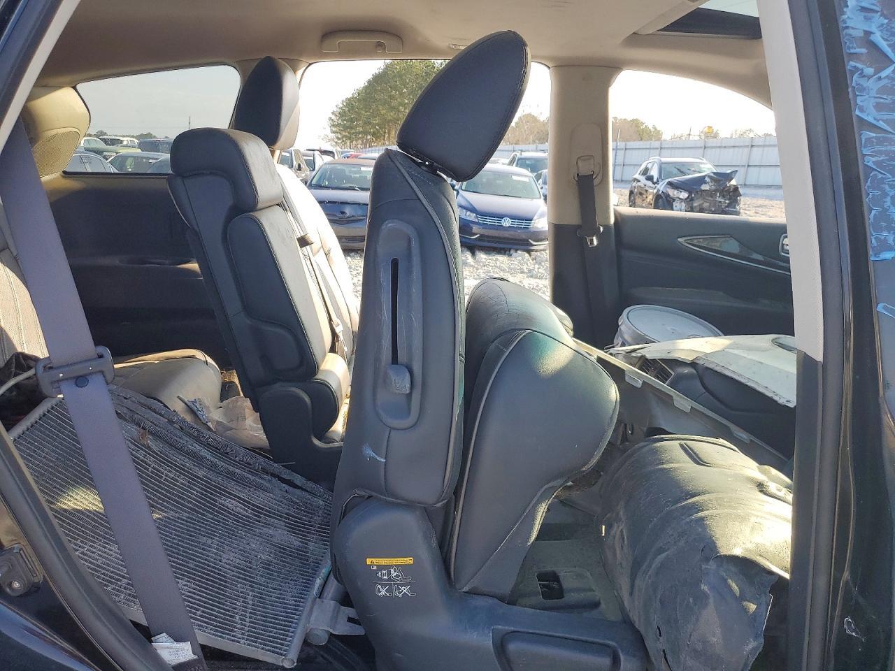 2013 INFINITI JX35 — фото 11