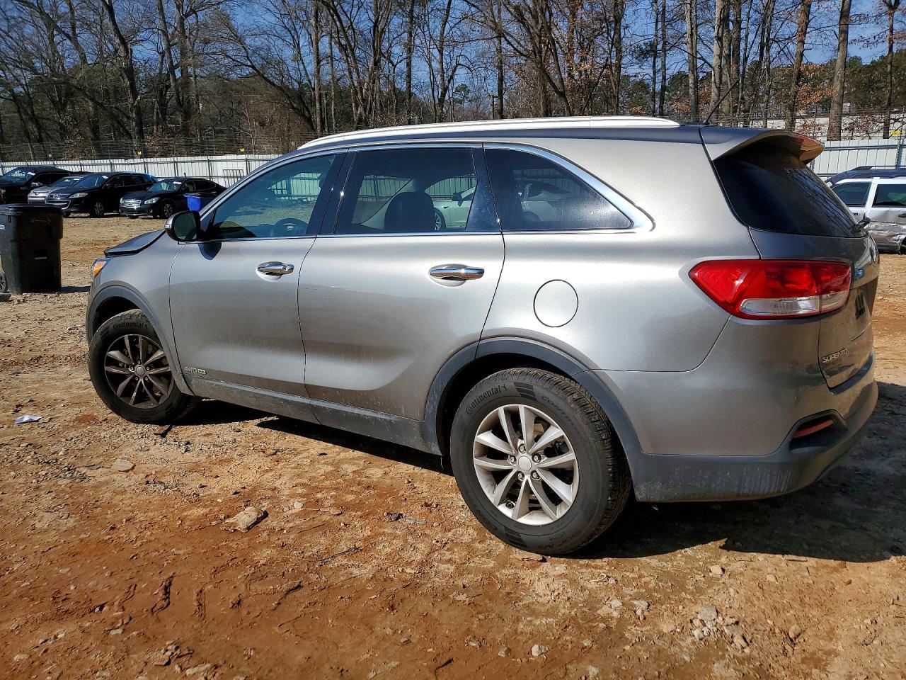 2016 KIA SORENTO — фото 2