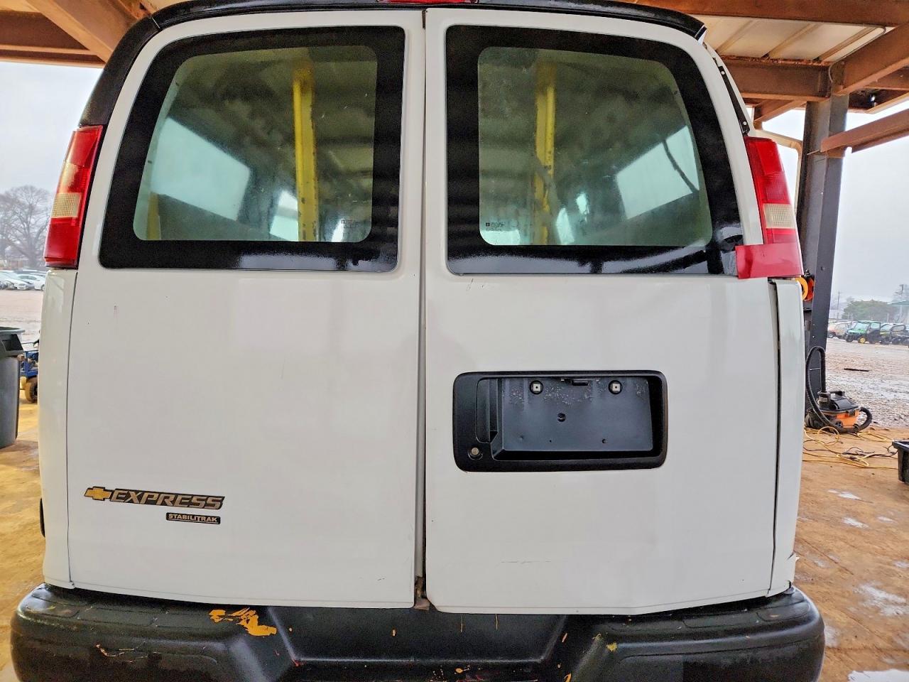 2014 CHEVROLET EXPRESS — фото 10