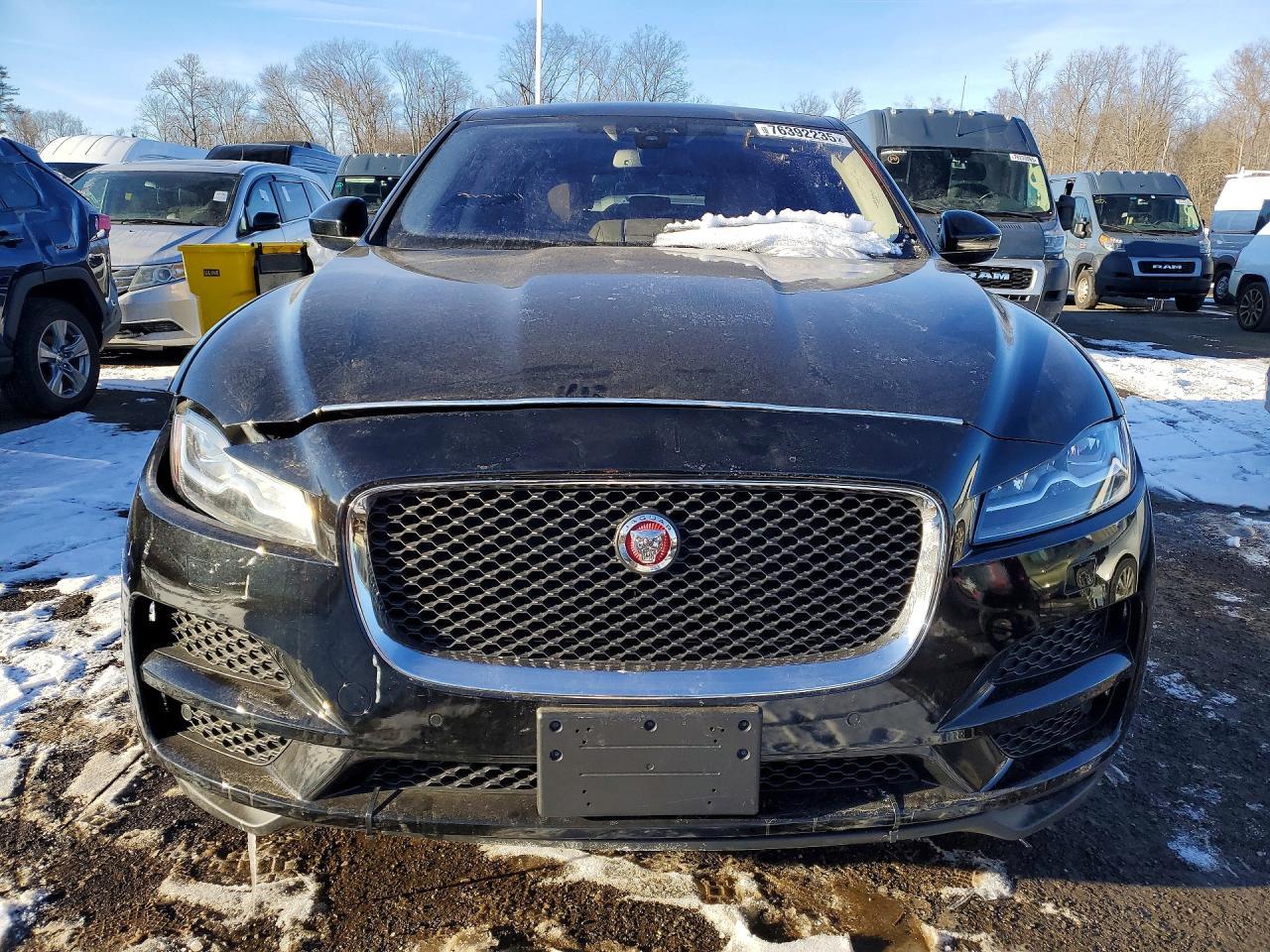 2017 JAGUAR F-PACE — фото 5