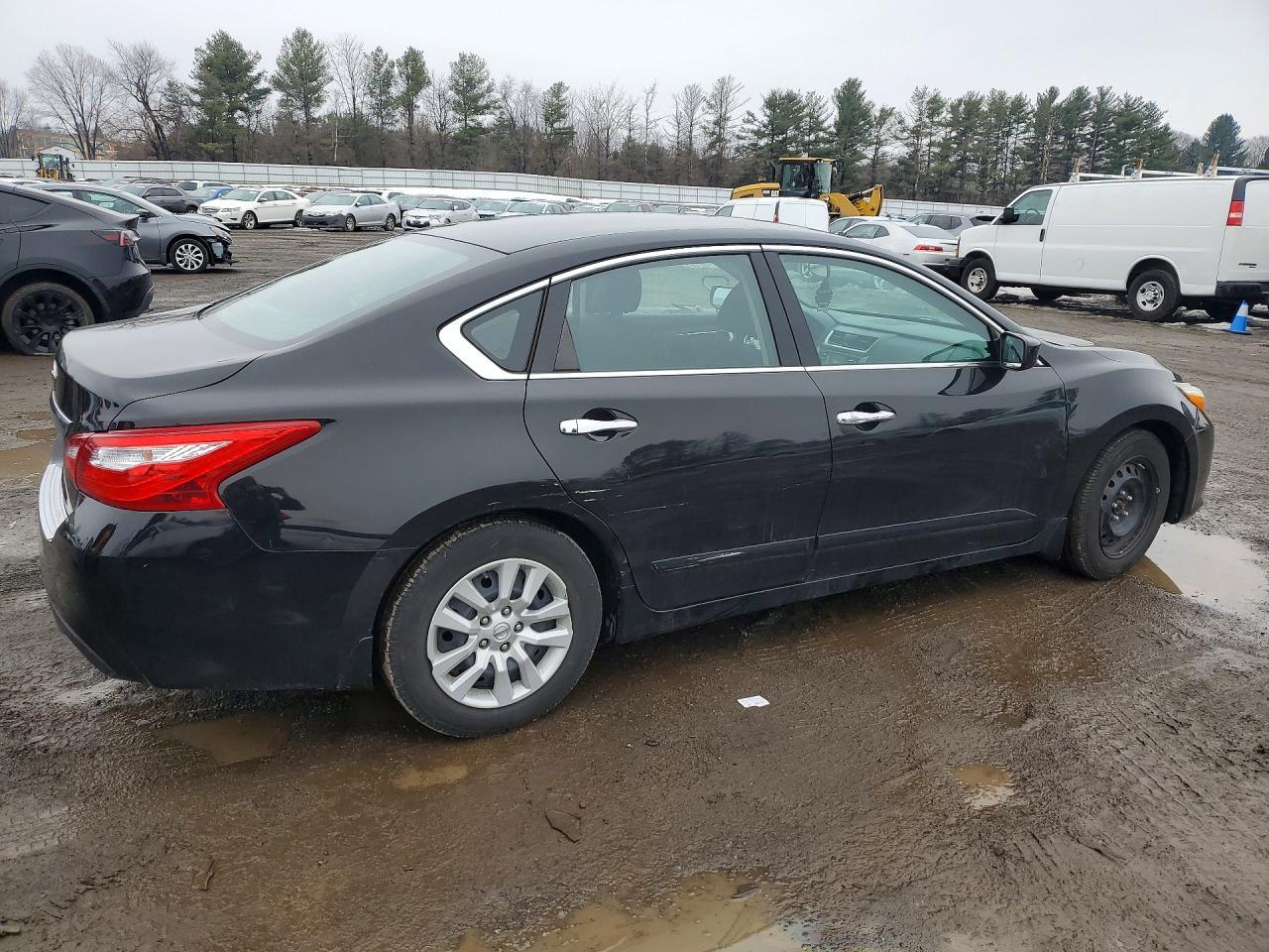 2017 NISSAN ALTIMA — фото 3