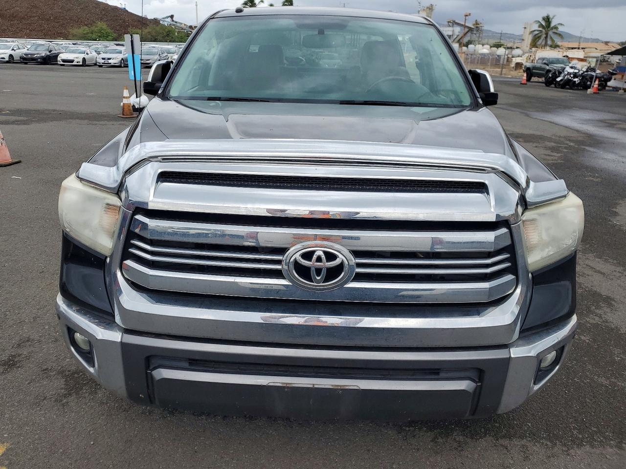 2016 TOYOTA TUNDRA — фото 5