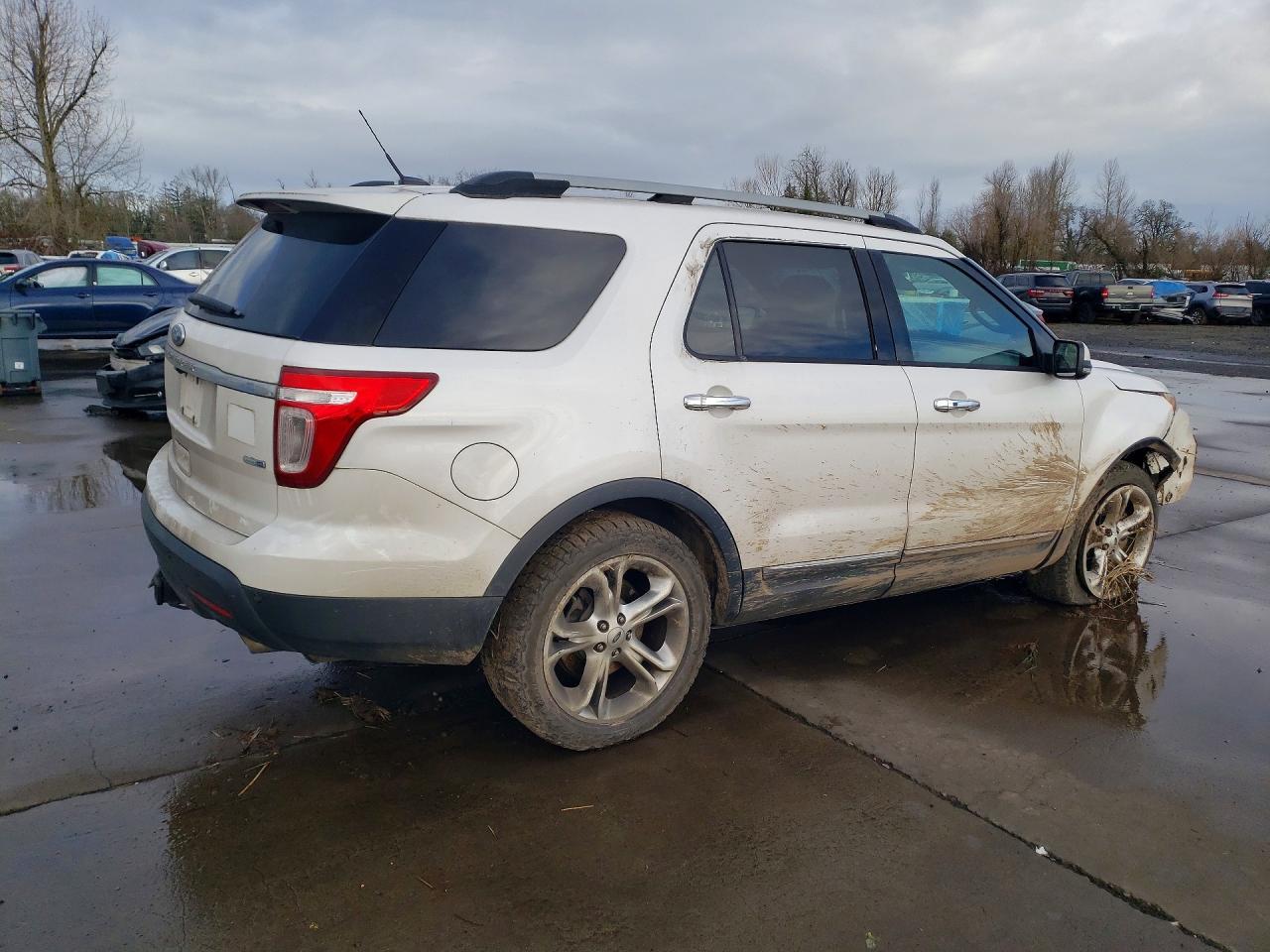 FORD EXPLORER