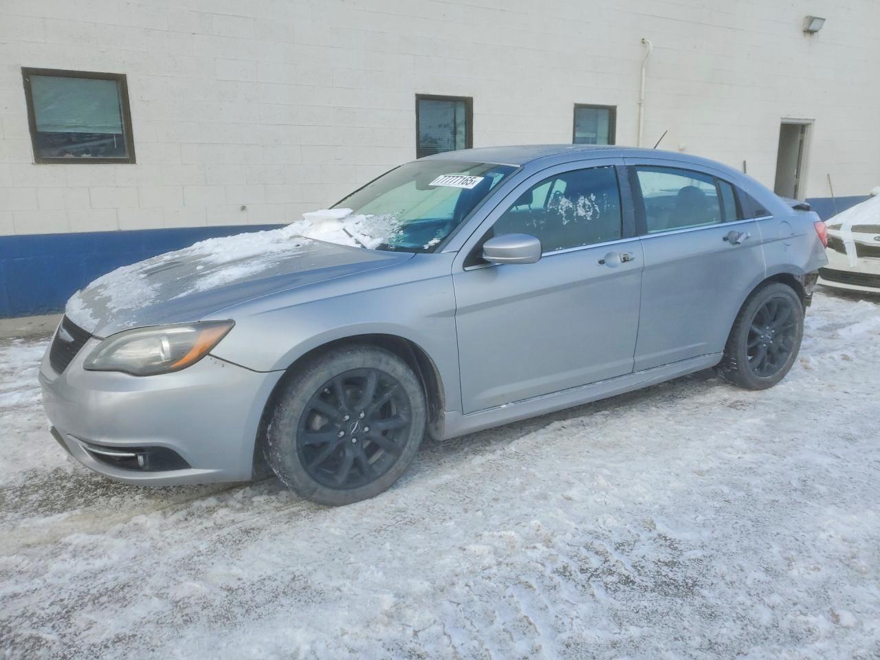CHRYSLER 200