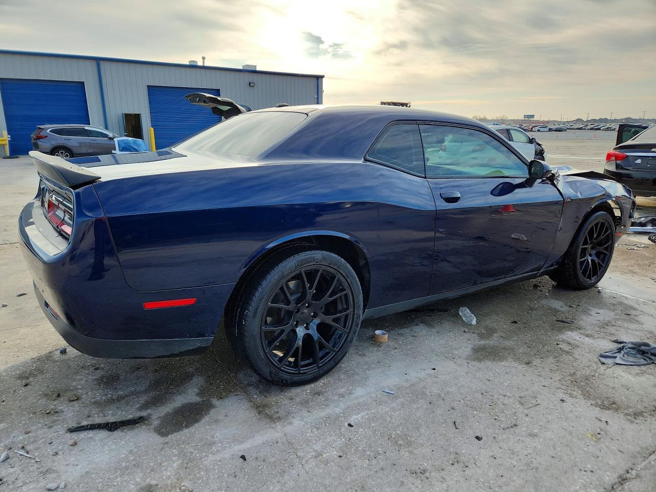 2016 DODGE CHALLENGER — фото 3
