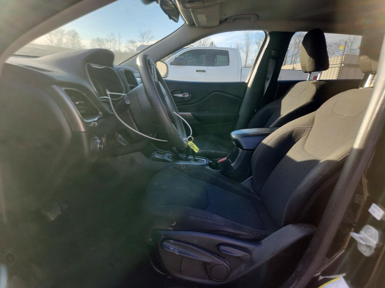 2019 JEEP CHEROKEE — фото 7