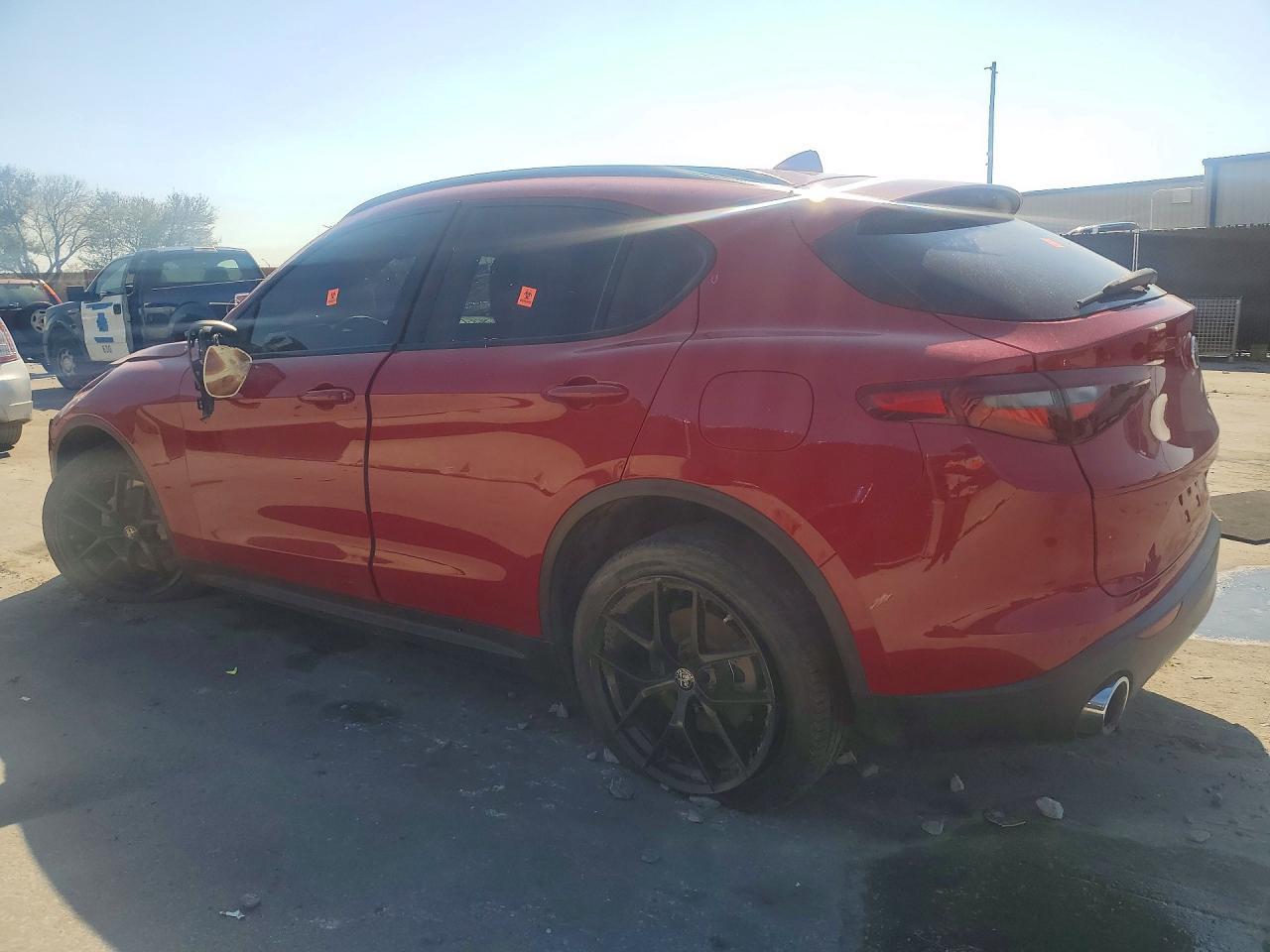 2021 ALFA ROMEO STELVIO — фото 2