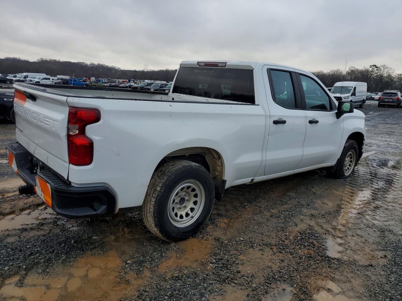 CHEVROLET SILVERADO