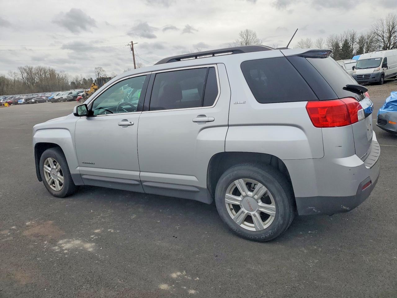 2015 GMC TERRAIN — фото 2