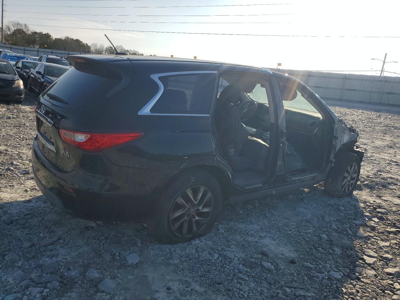 2013 INFINITI JX35 — фото 3