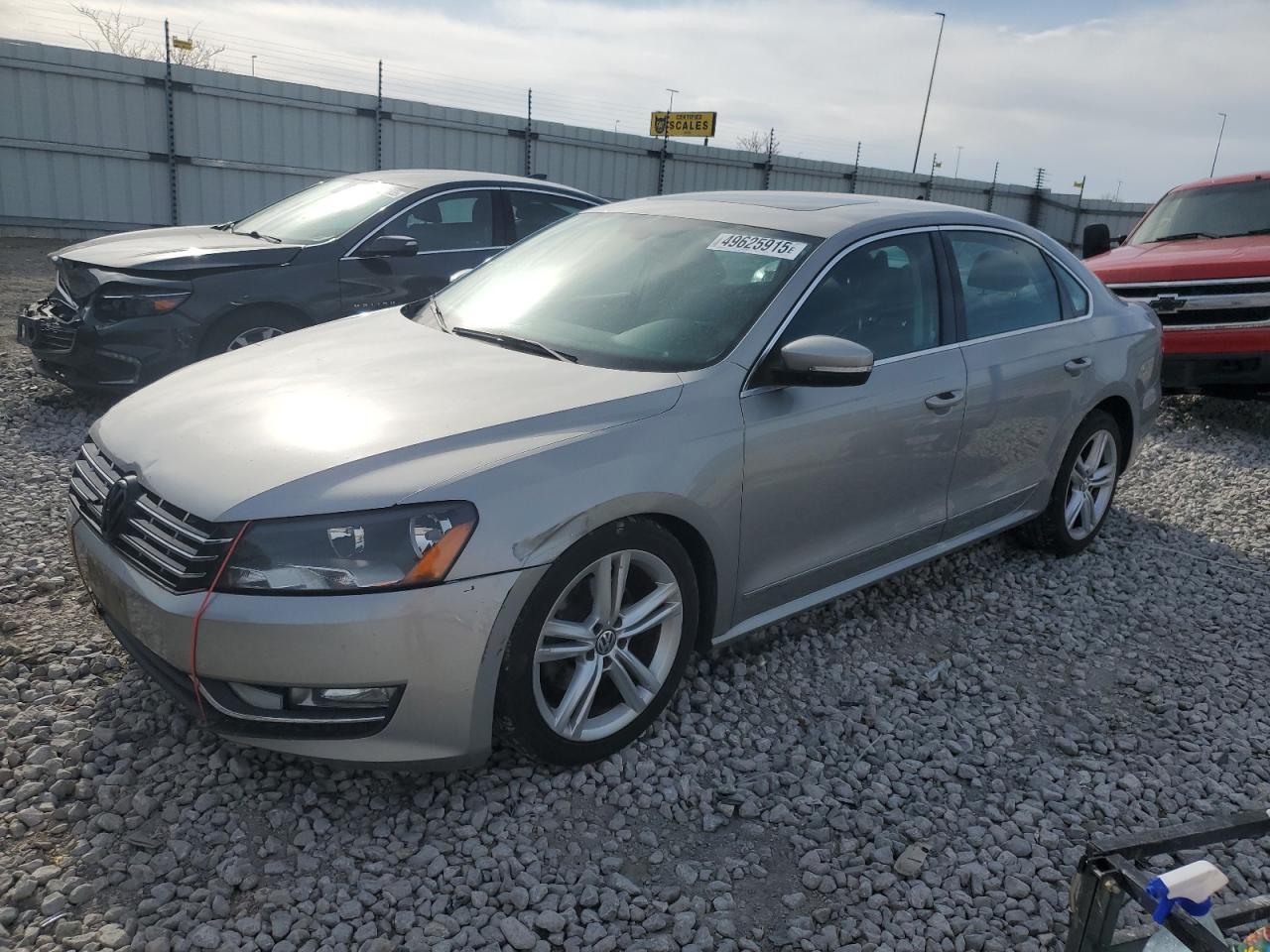 2013 VOLKSWAGEN PASSAT — фото 1