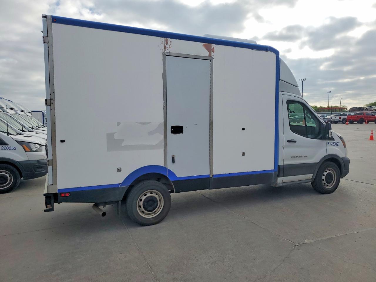 FORD TRANSIT