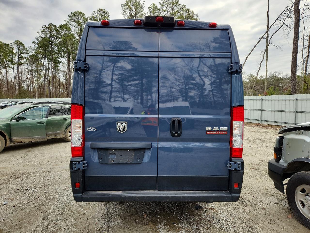 RAM PROMASTER 3500