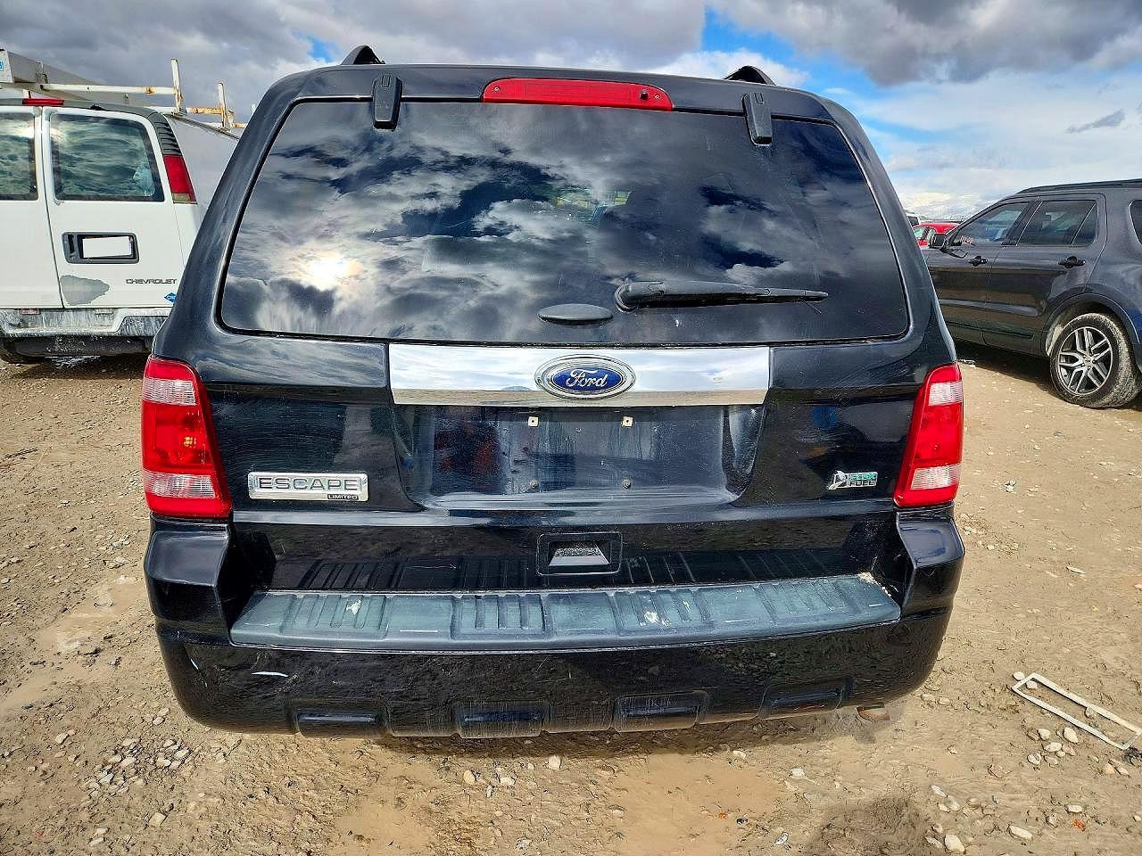 FORD ESCAPE
