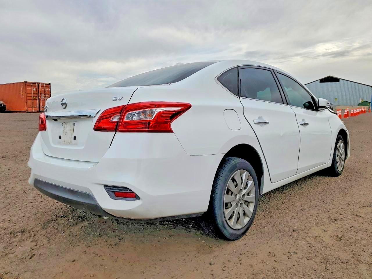 2017 NISSAN SENTRA — фото 3