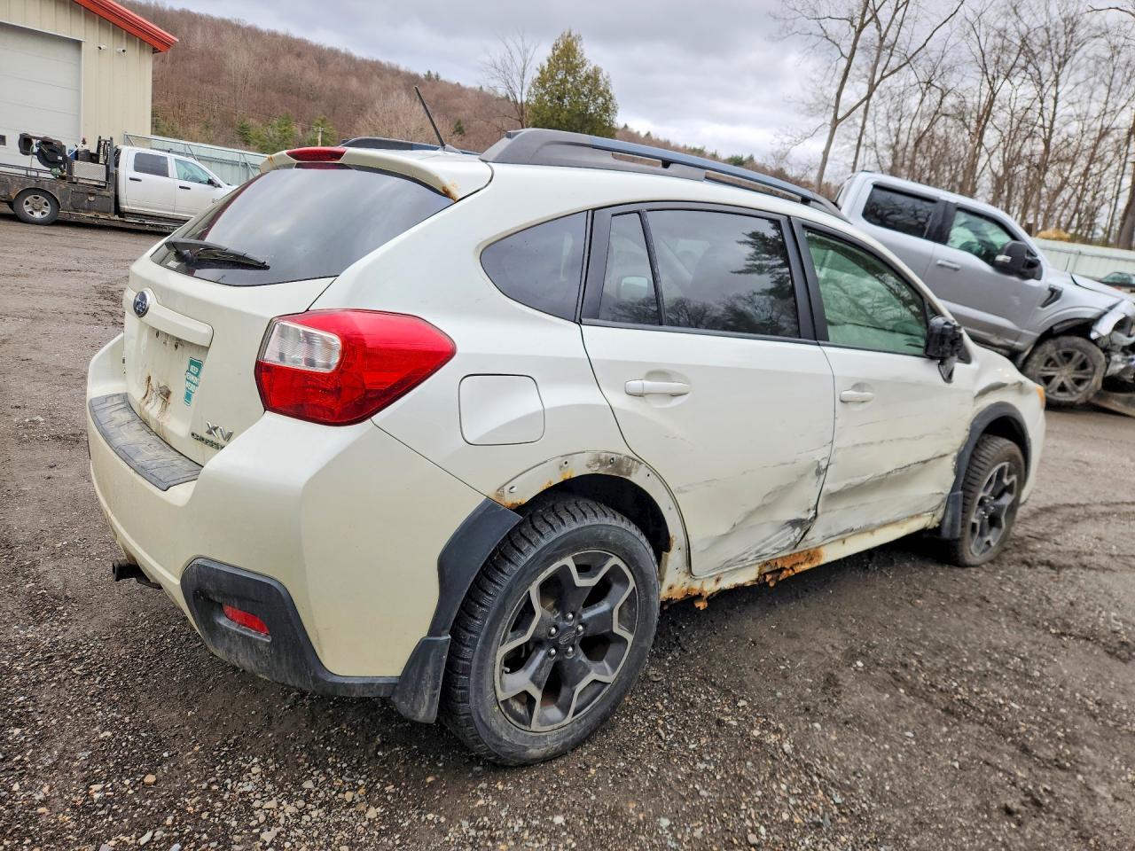 2014 SUBARU XV — фото 3