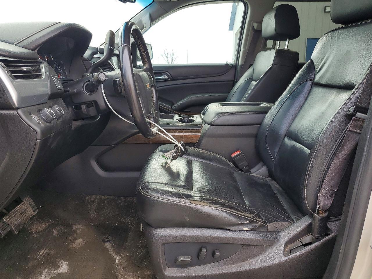 CHEVROLET SUBURBAN