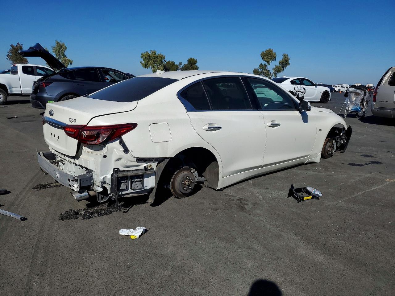 INFINITI Q50