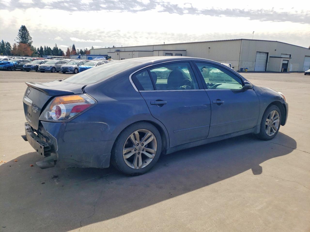 NISSAN ALTIMA