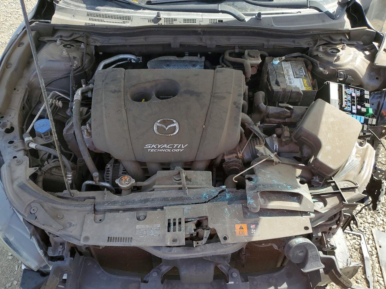 MAZDA 3