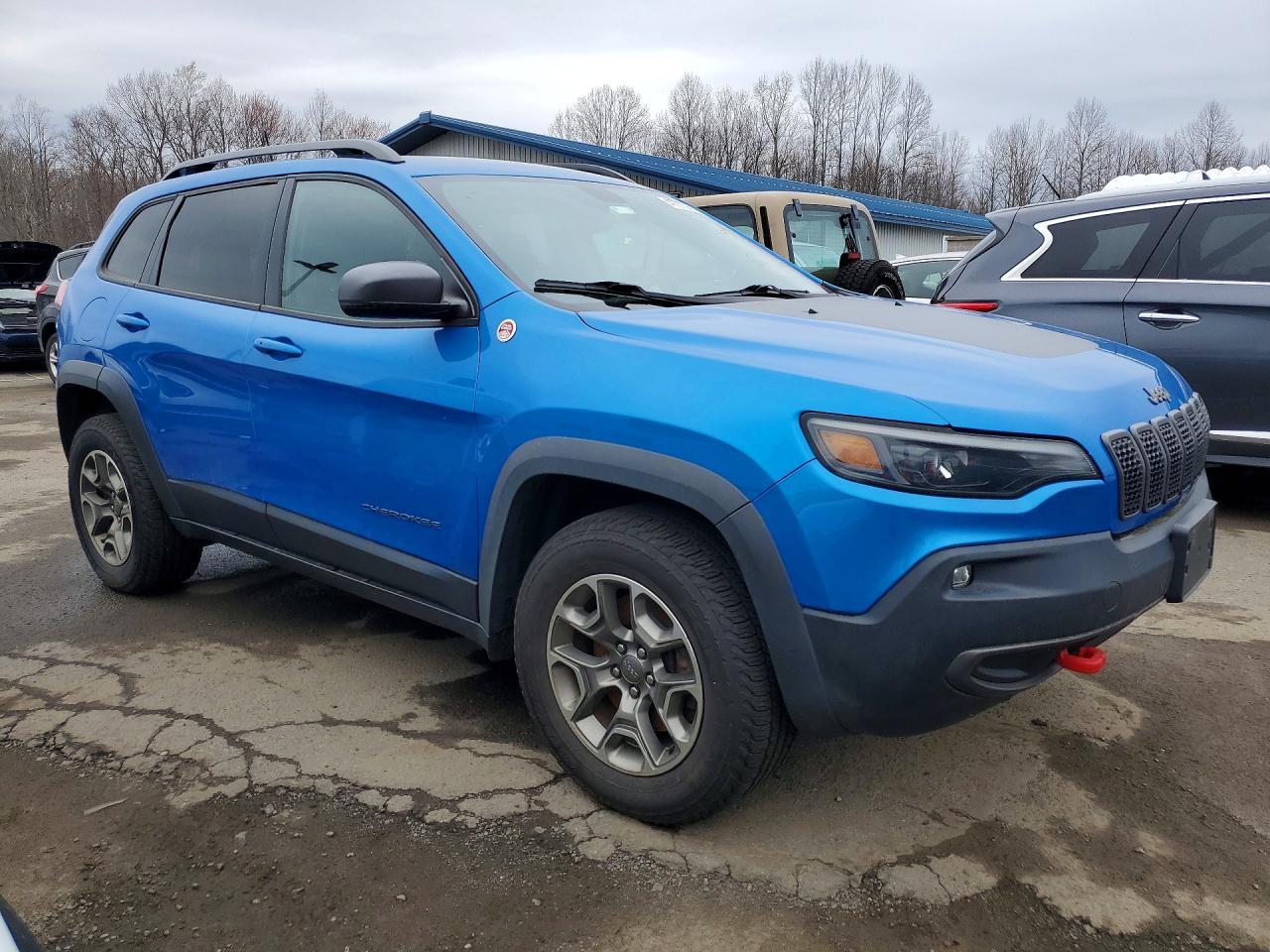 JEEP CHEROKEE