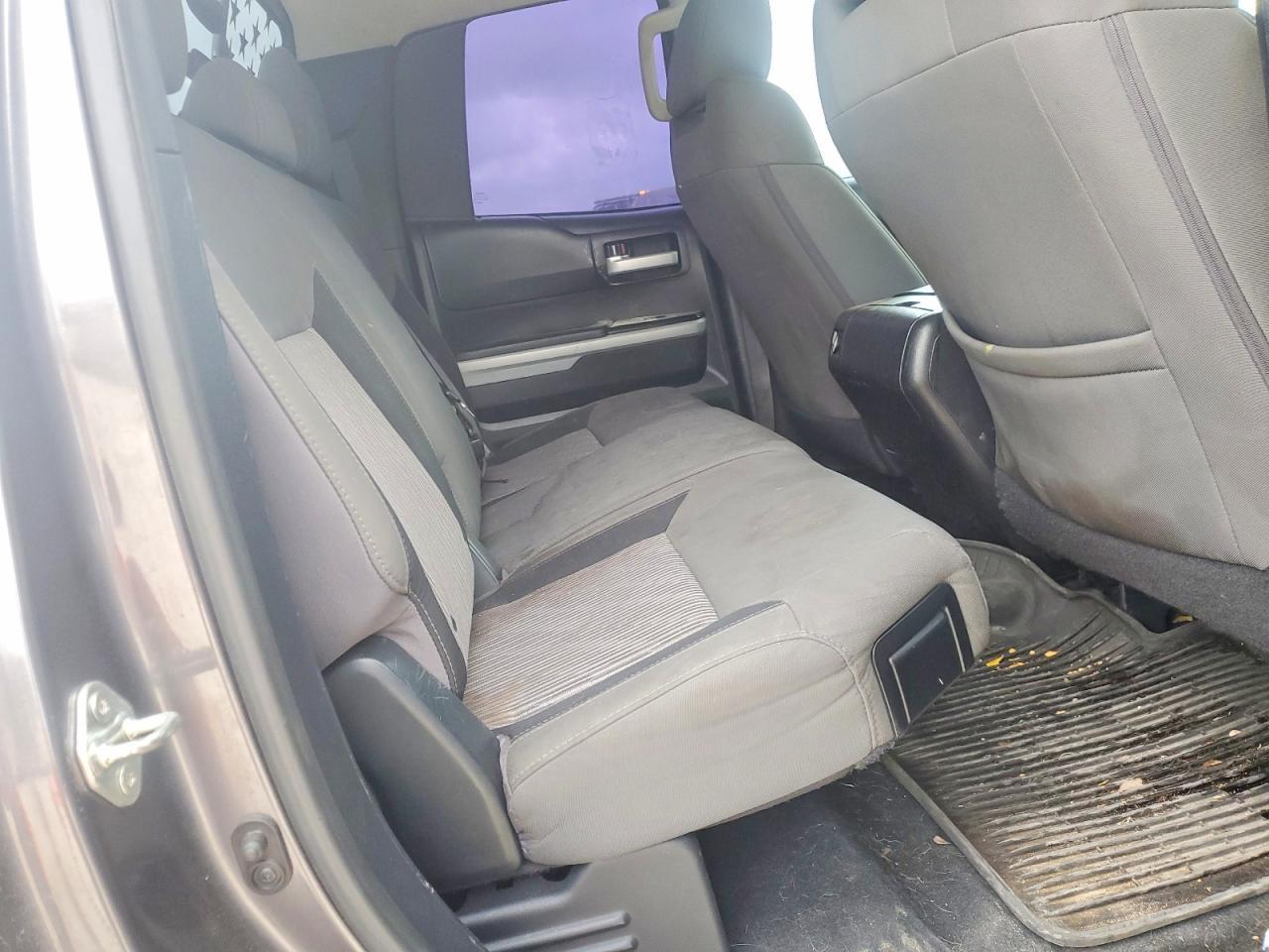 2014 TOYOTA TUNDRA — фото 11