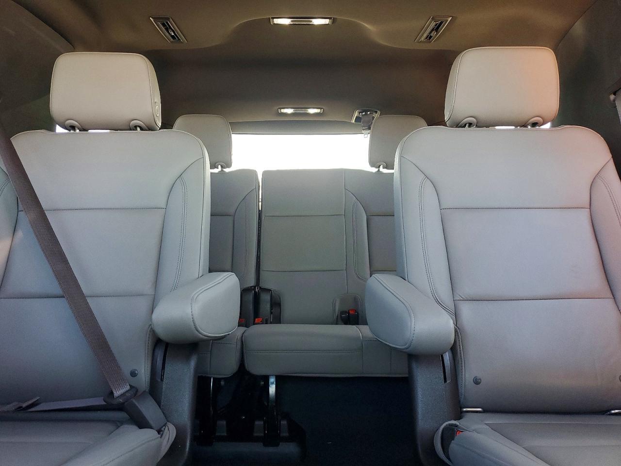 CHEVROLET TAHOE