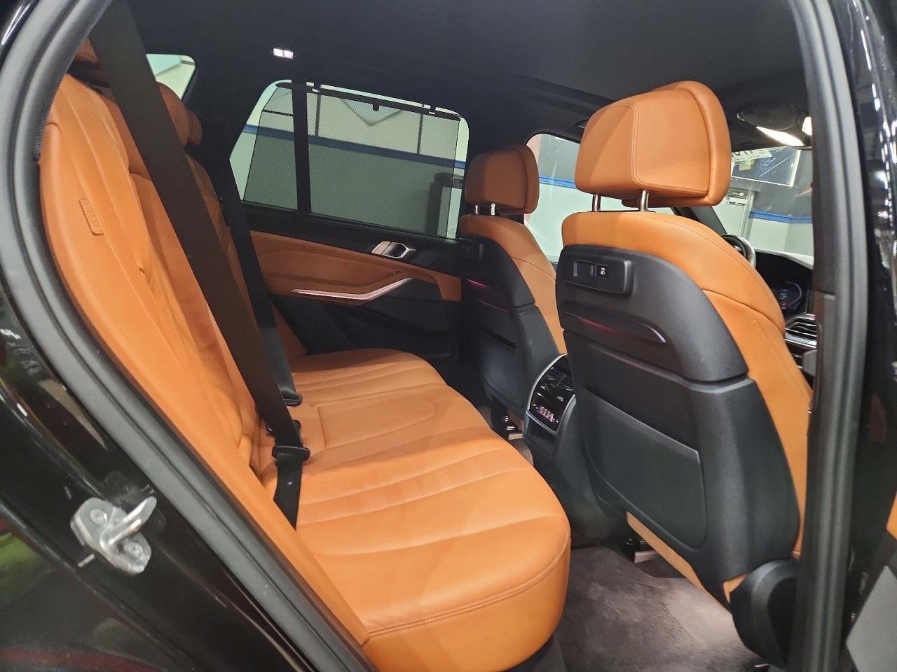 2019 BMW X5 — фото 11