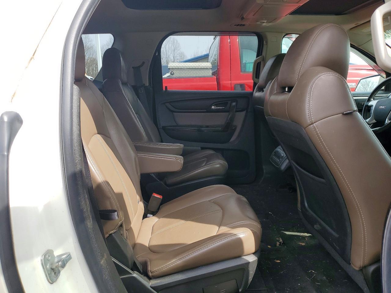 2014 GMC ACADIA — фото 11