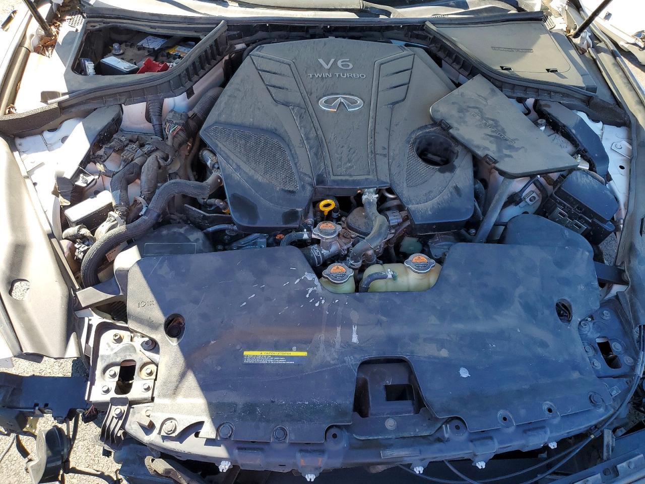 INFINITI Q50
