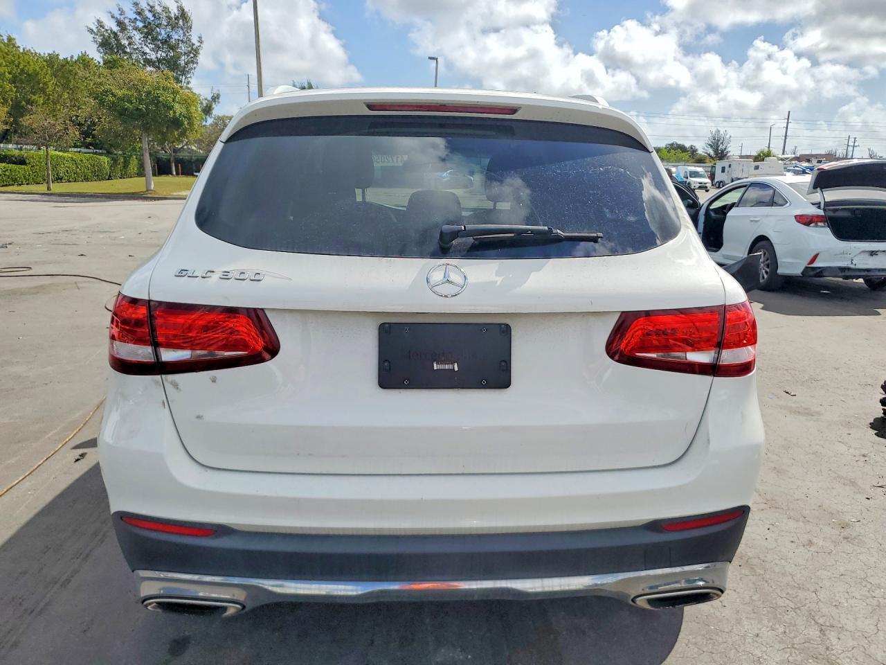 2018 MERCEDES-BENZ GLC-CLASS — фото 6