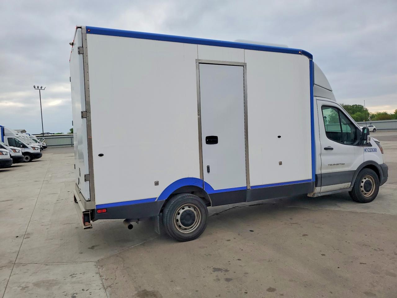 FORD TRANSIT