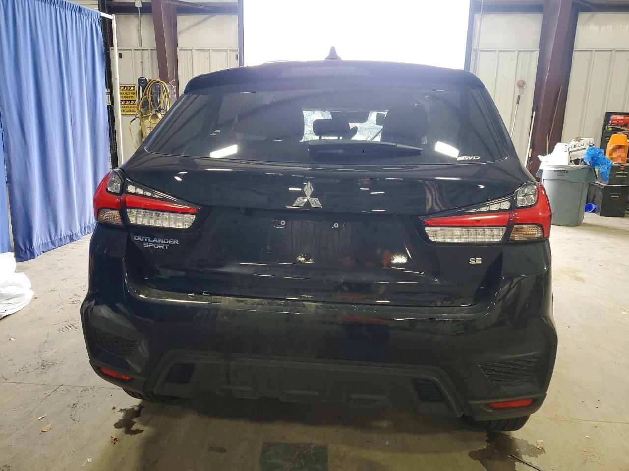 MITSUBISHI OUTLANDER SPORT